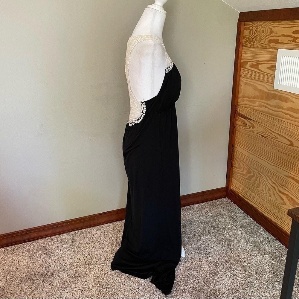 Allison Brittney Black White Lace Crochet Back V-Neck Maxi Dress Small - Picture 3 of 9